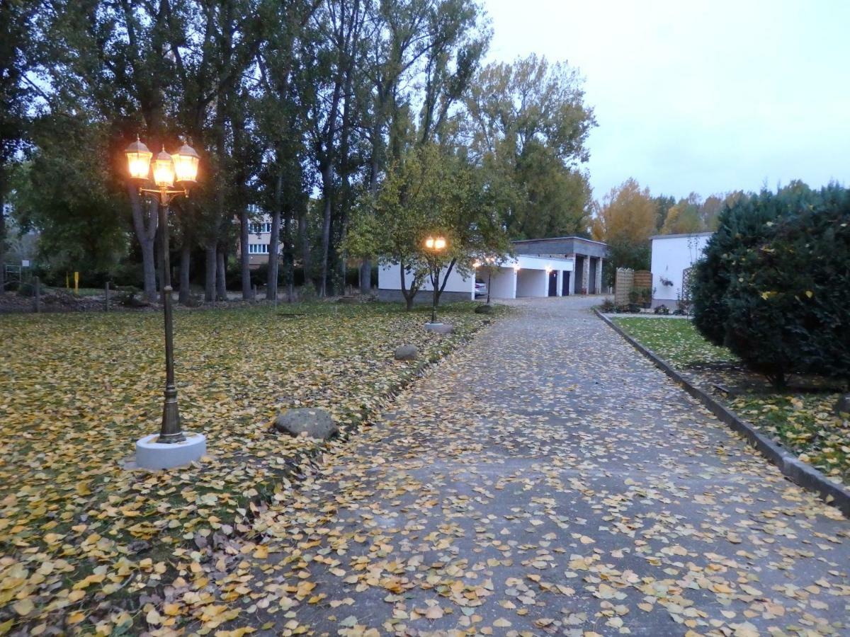 Hotel Zur Saale Weißenfels Zewnętrze zdjęcie