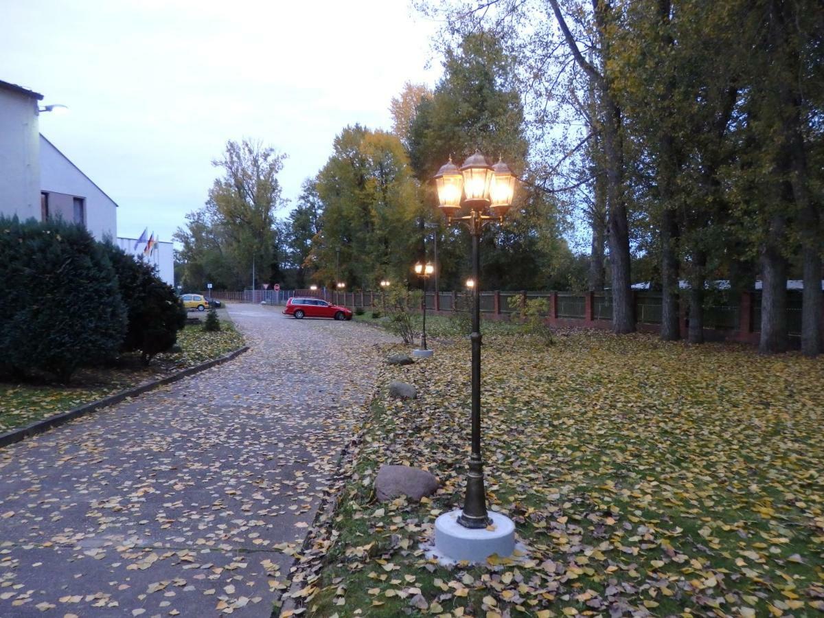 Hotel Zur Saale Weißenfels Zewnętrze zdjęcie